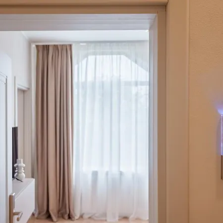 Amarea Boutique Hotel 4*